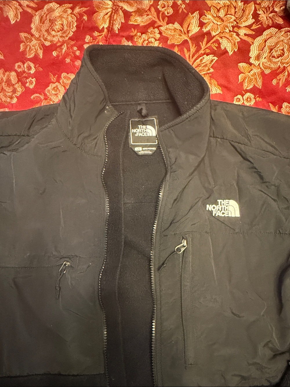 The North Face Men's Black Performance Jacket with Zip Pockets